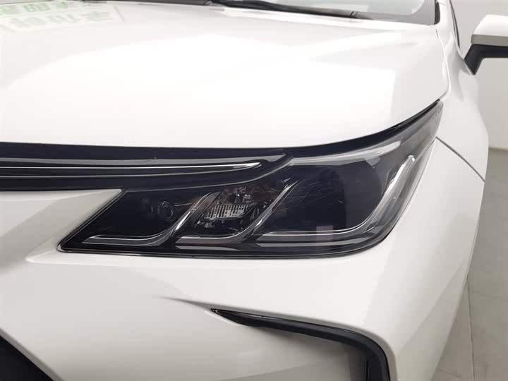 🚗 2023 Toyota Corolla 1.2T – 34k km