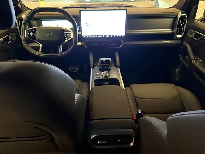 Jetour Traveller 2025 2.0TD DCT XWD Discovery — 13,000km | Black | Ningbo, China