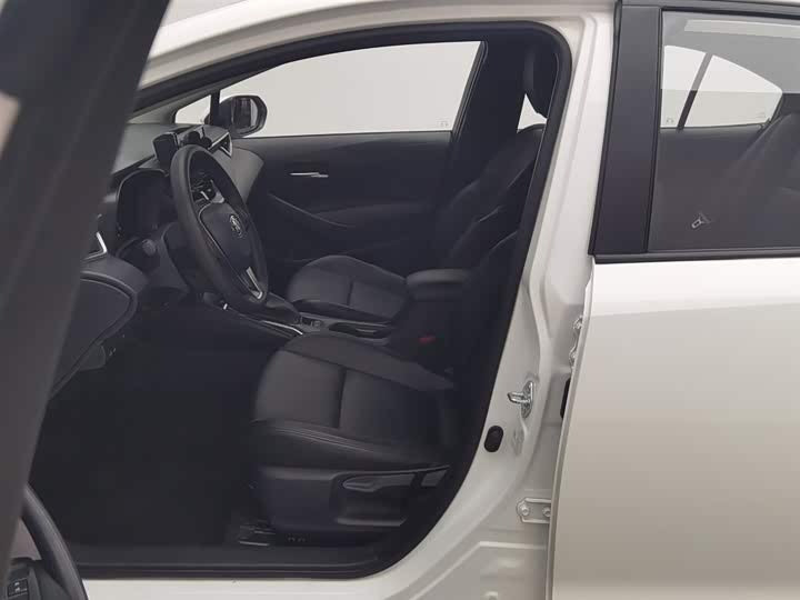 2023 Toyota Levin Hybrid 1.8L | 31.6k km |