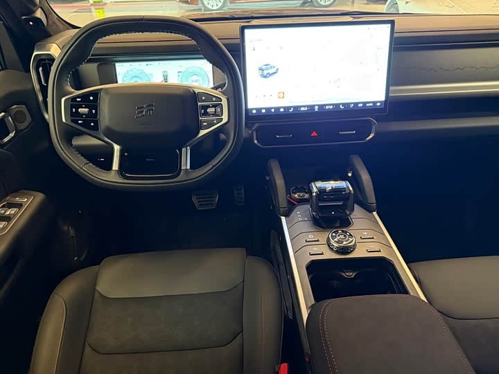 Jetour Traveller 2025 2.0TD DCT XWD Discovery — 13,000km | Black | Ningbo, China