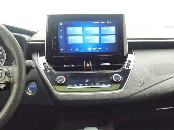 🚗 2021 Toyota Corolla Hybrid – 43k km