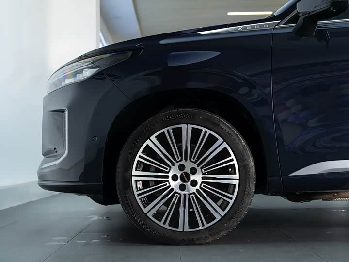 2025 EXEED Lanyue C-DM Ultra AWD 6-Seater PHEV SUV | Like New | 0 Transfers | 180km EV Range