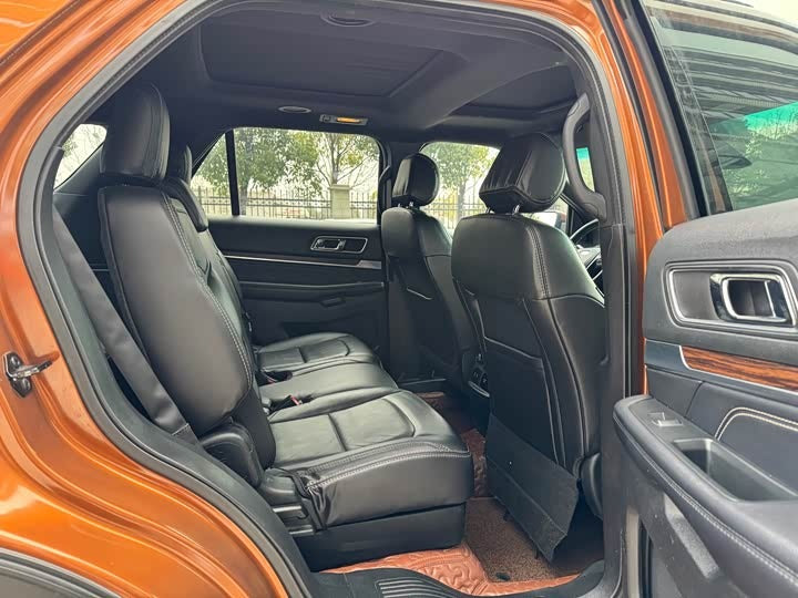 Ford Explorer (Imported) 2017 2.3T Elite - Excellent Condition