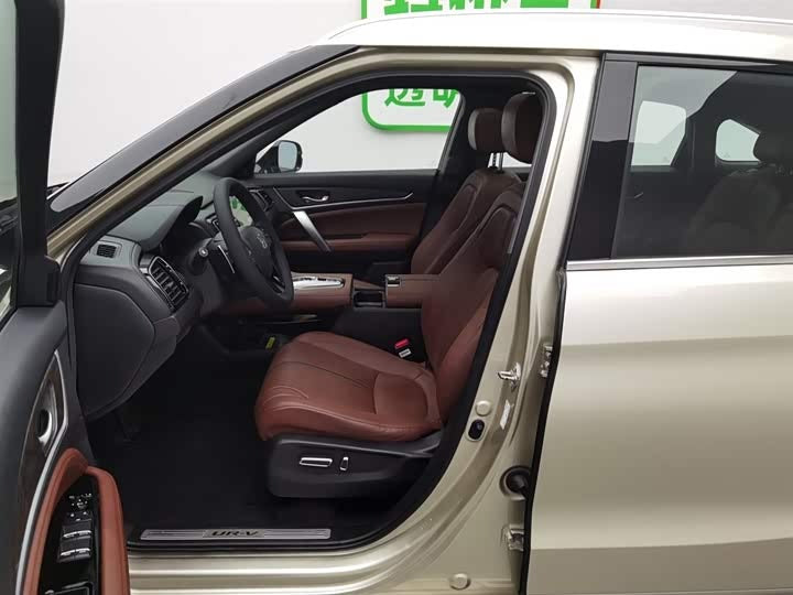 Honda UR-V 2020 370TURBO 2WD Premium Edition - 5-Seater · 272HP · Excellent Value SUV