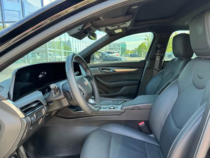 Cadillac CT5 2024 Luxury Edition — 20,000km | Black | Ningbo, China