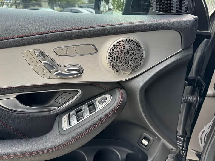 Mercedes-Benz AMG GLC 43 4MATIC (2017) - High-Performance Luxury SUV