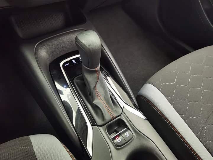 🚗 2023 Toyota Corolla 1.2T – 34k km