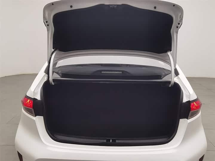 2023 Toyota Levin Hybrid 1.8L | 31.6k km |