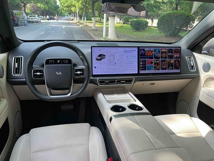 Li Auto L6 2024 Pro | Premium Extended-Range Electric SUV | 5-Seater | Suzhou Stock