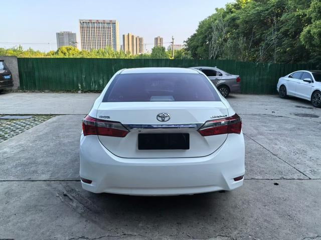 Toyota Corolla 2017 Рестайлинг 1.2T S-CVT