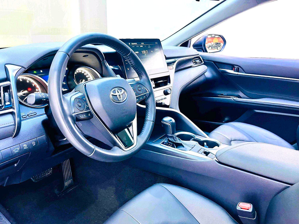 2021 Toyota Camry 2.0G CVT Luxury Edition Sedan – Black | Original Paint